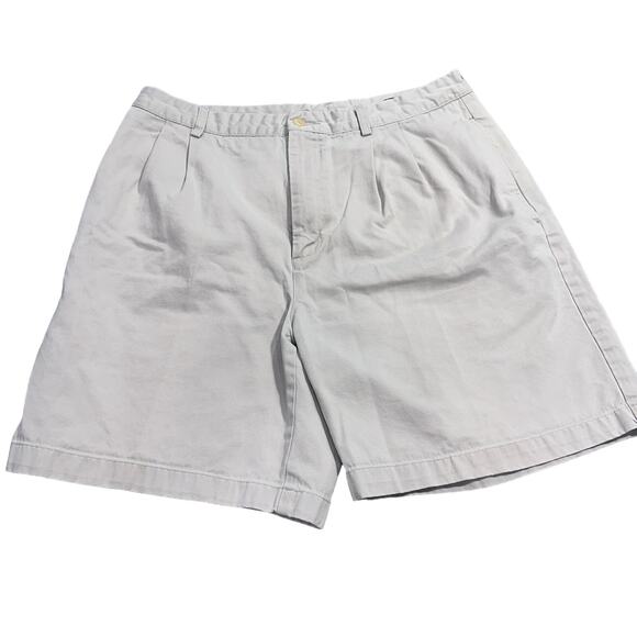 Vineyard vines Mens shorts khaki pleats 100% cotton size 36 - Picture 1 of 6